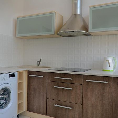 Apartament Sto Metrow Od Morza Swinoujscie Exterior photo